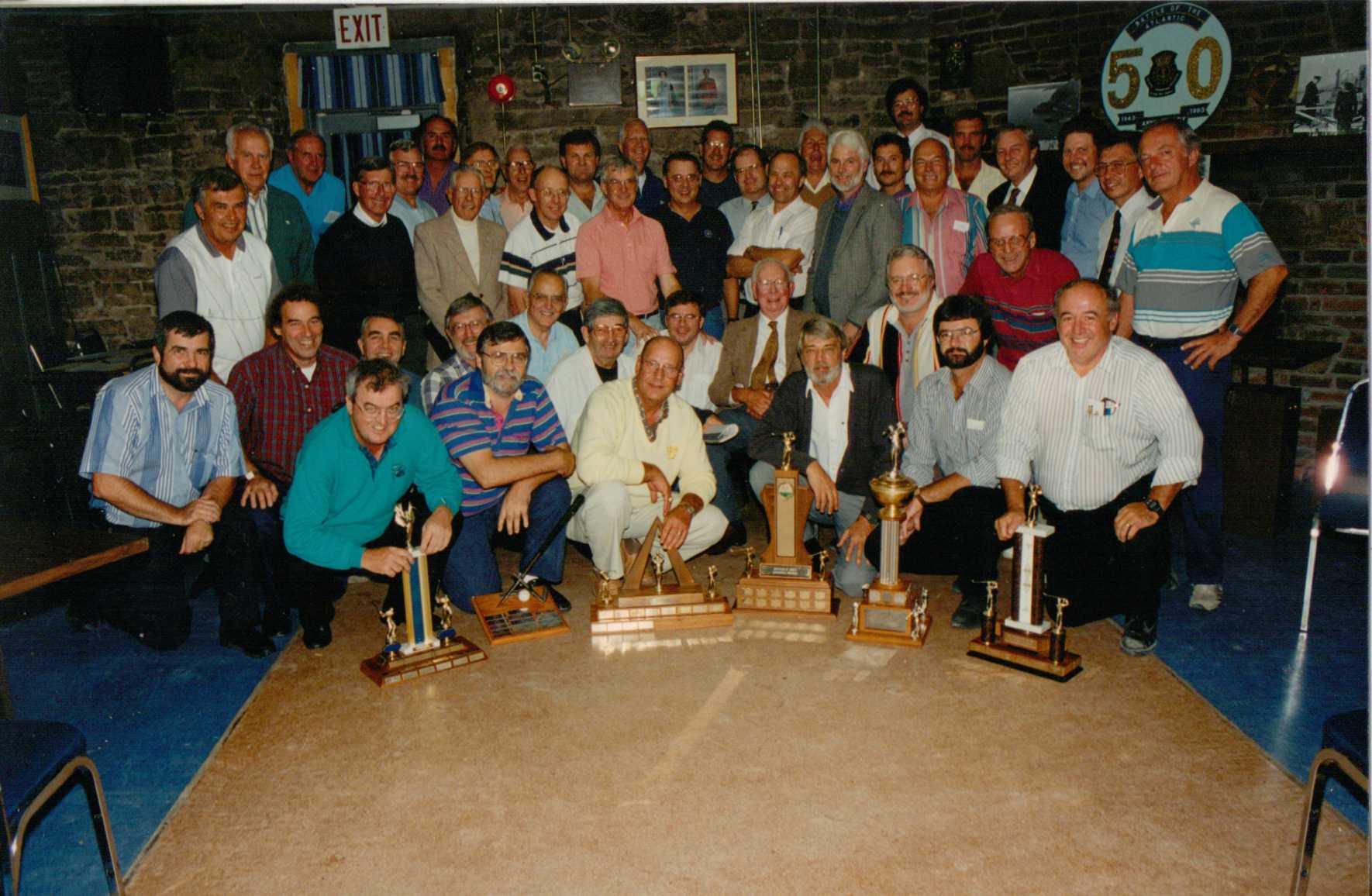 {short description of image}